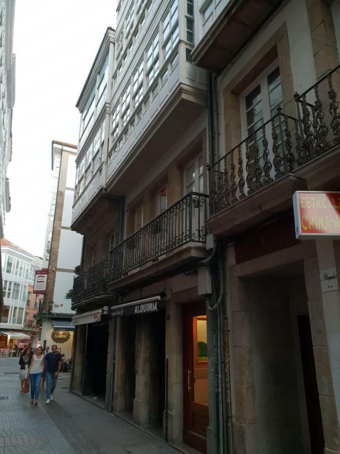 Calle Barrera. En El Centro! A Coruna Exterior photo